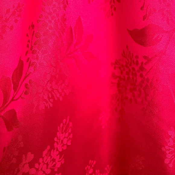 Vintage Maggy London 100% Silk Cranberry Holiday Red Floral Pencil Skirt Size 12 - Picture 3 of 7